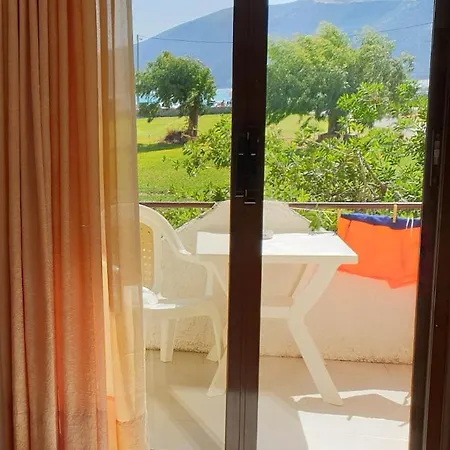 Rania * Vasiliki (Lefkada)